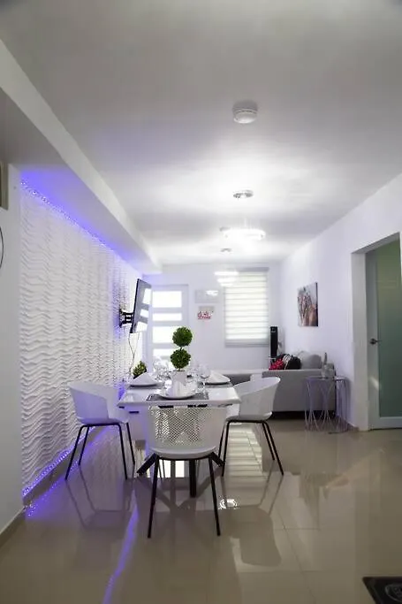 Apartamento Private Apartmento Airport 7 Minutes Y De La Playa Carolina